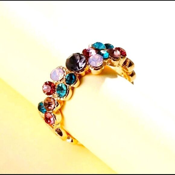 HOST PICK Moda Clothing Rhinestone Multi Ring Sz 7.5 - Picture 1 of 3